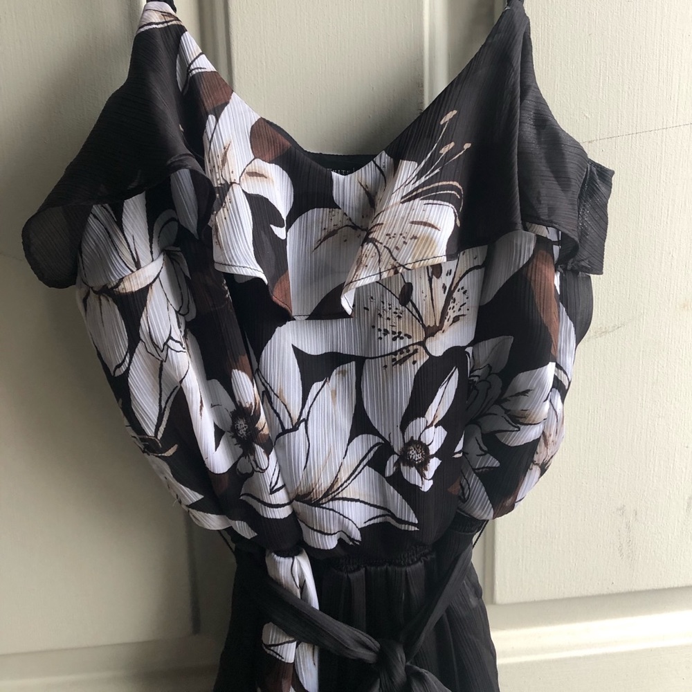 Romantic White House/Black Market sundress - Picture 3 of 4